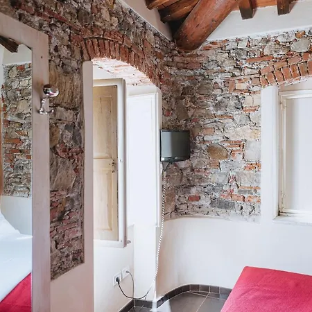 Lantgård Un Angelo Mia Tavola Sarzana