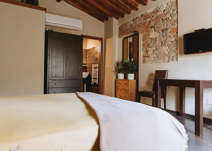 农家乐 恩安杰洛阿拉米娅塔沃拉酒店 萨尔扎纳