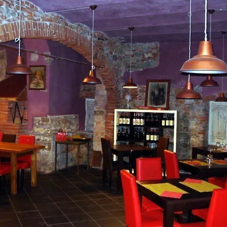 Un Angelo Mia Tavola Сарцана