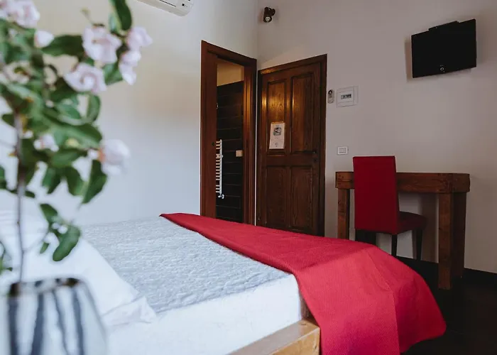 Un Angelo Mia Tavola Сарцана